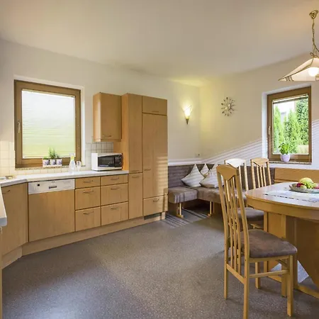 Apartment In Near Lifts