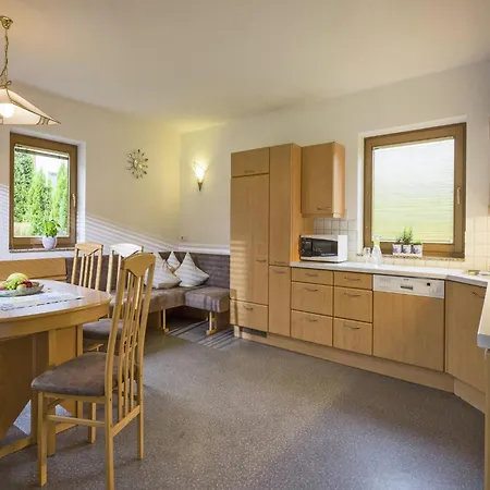 Apartment In Near Lifts