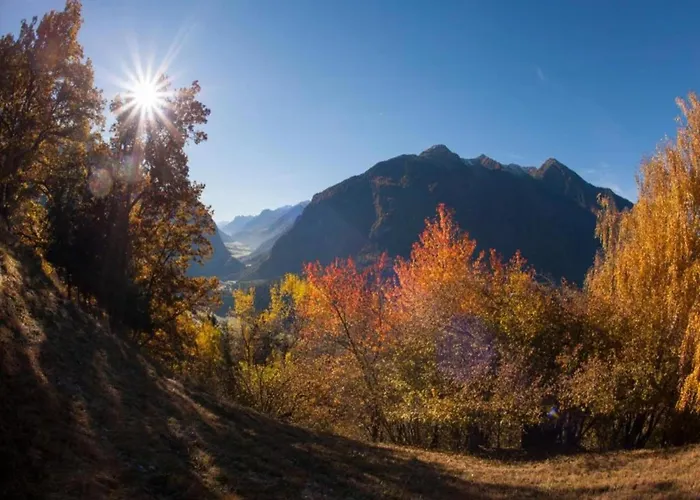 In Near Lifts شقة *